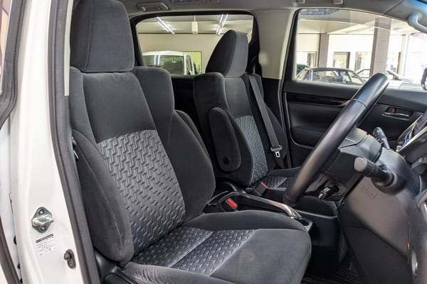 トヨタ ヴェルファイア