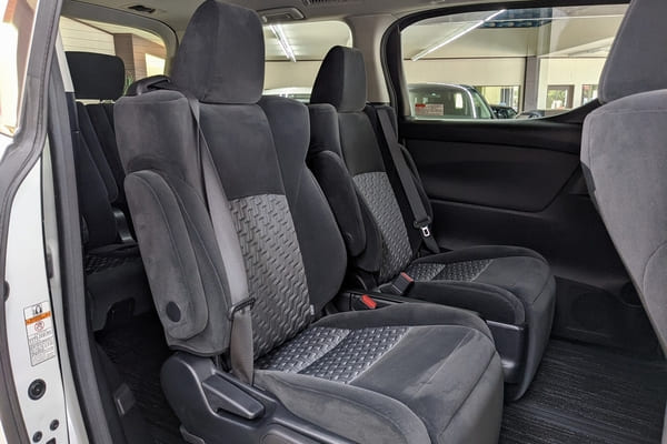 トヨタ ヴェルファイア